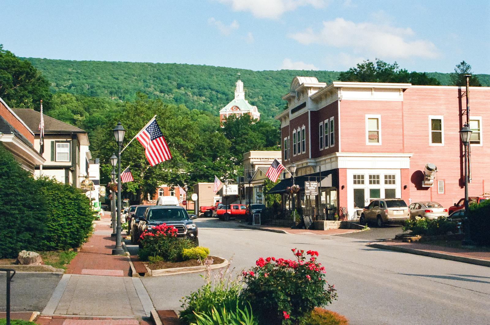 Hot Springs Town Image