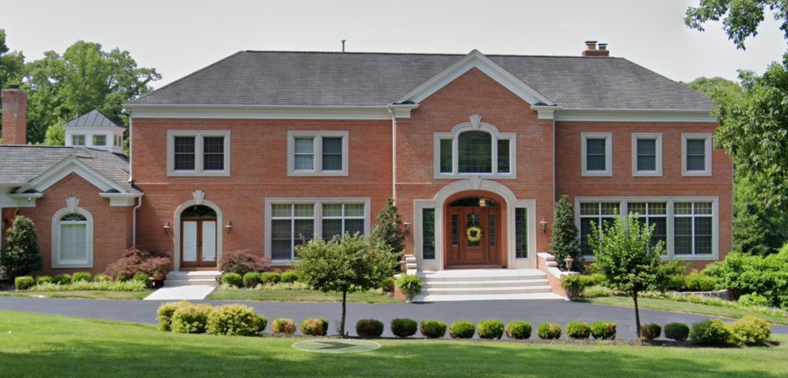 Huntleigh Town Image