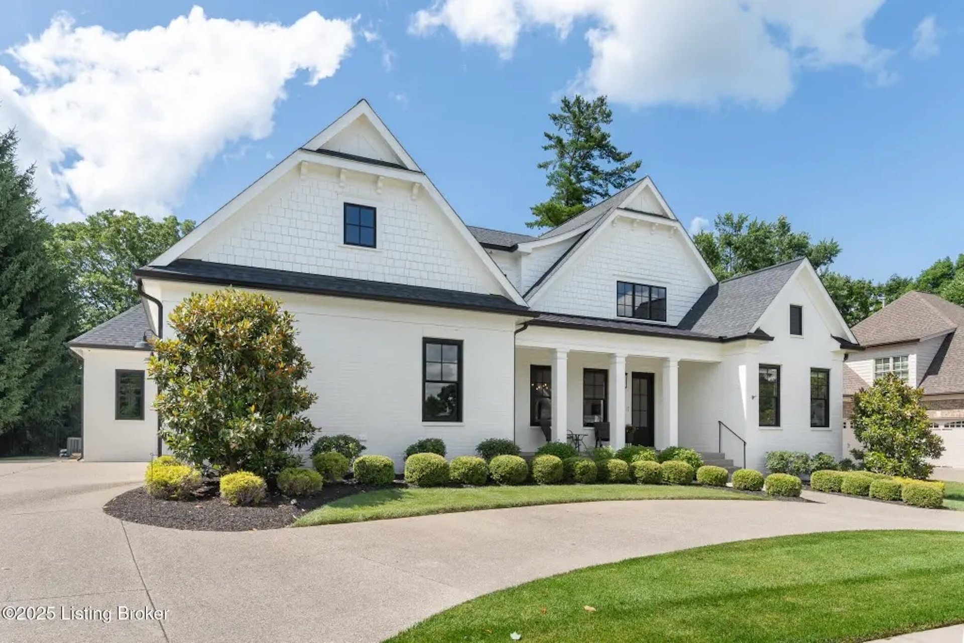 Here’s What $1 Million Will Get You For a House in Kentucky (June 2025 - 10 Properties)