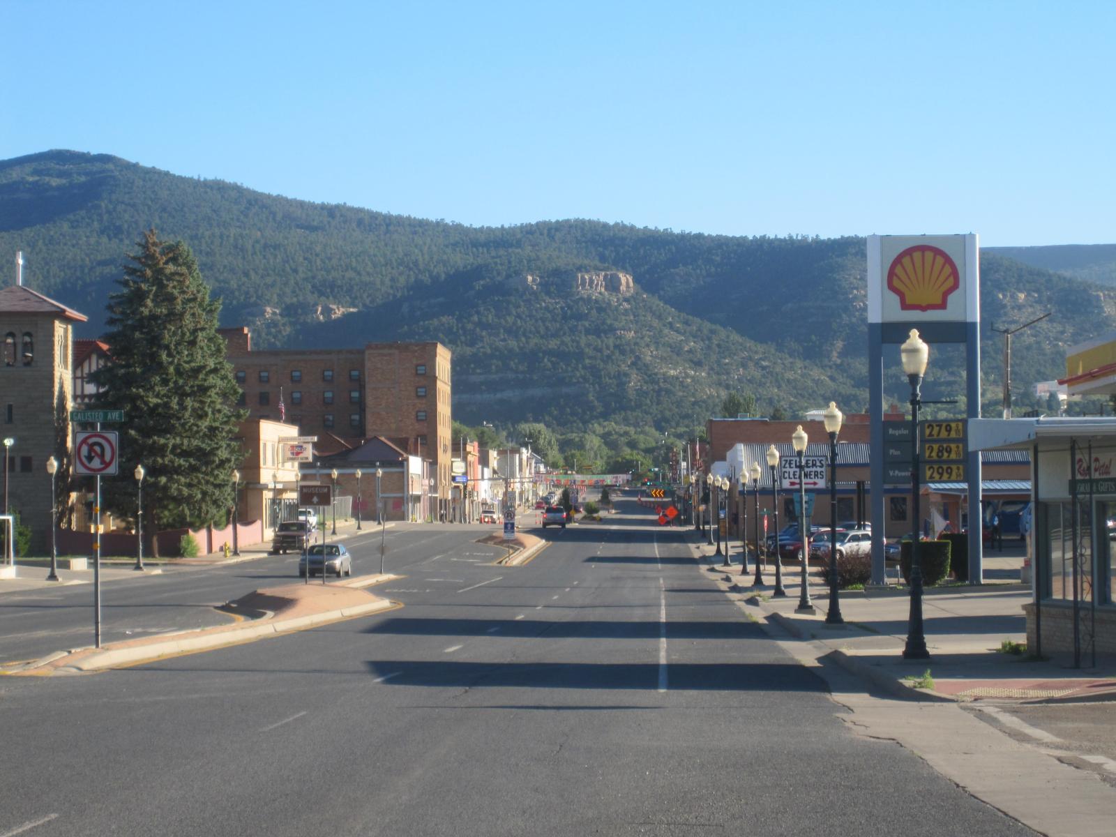 Raton Town Image