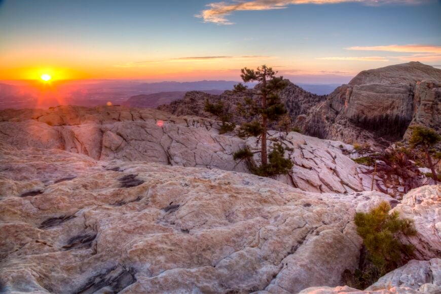 The current image has no alternative text. The file name is: Red_Rock_Canyon_National_Conservation_Area.jpg