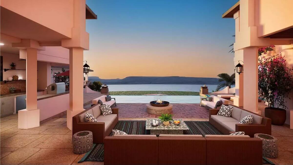 Outdoor Living Space