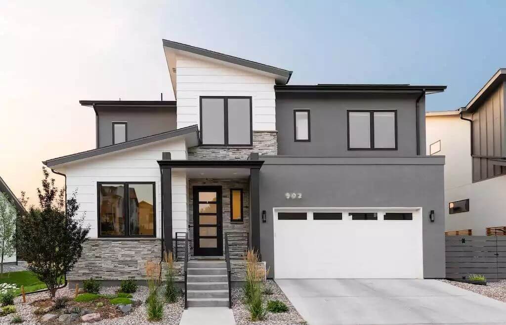Modern-Style 4-Bedroom Noelville Home with Balcony and Wet Bar (Floor Plan)