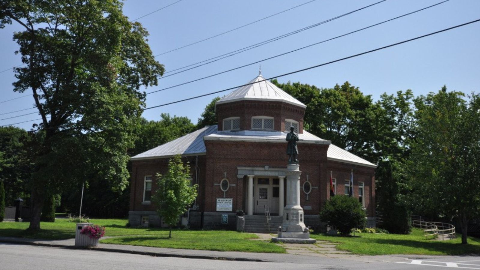 Madison Town Image