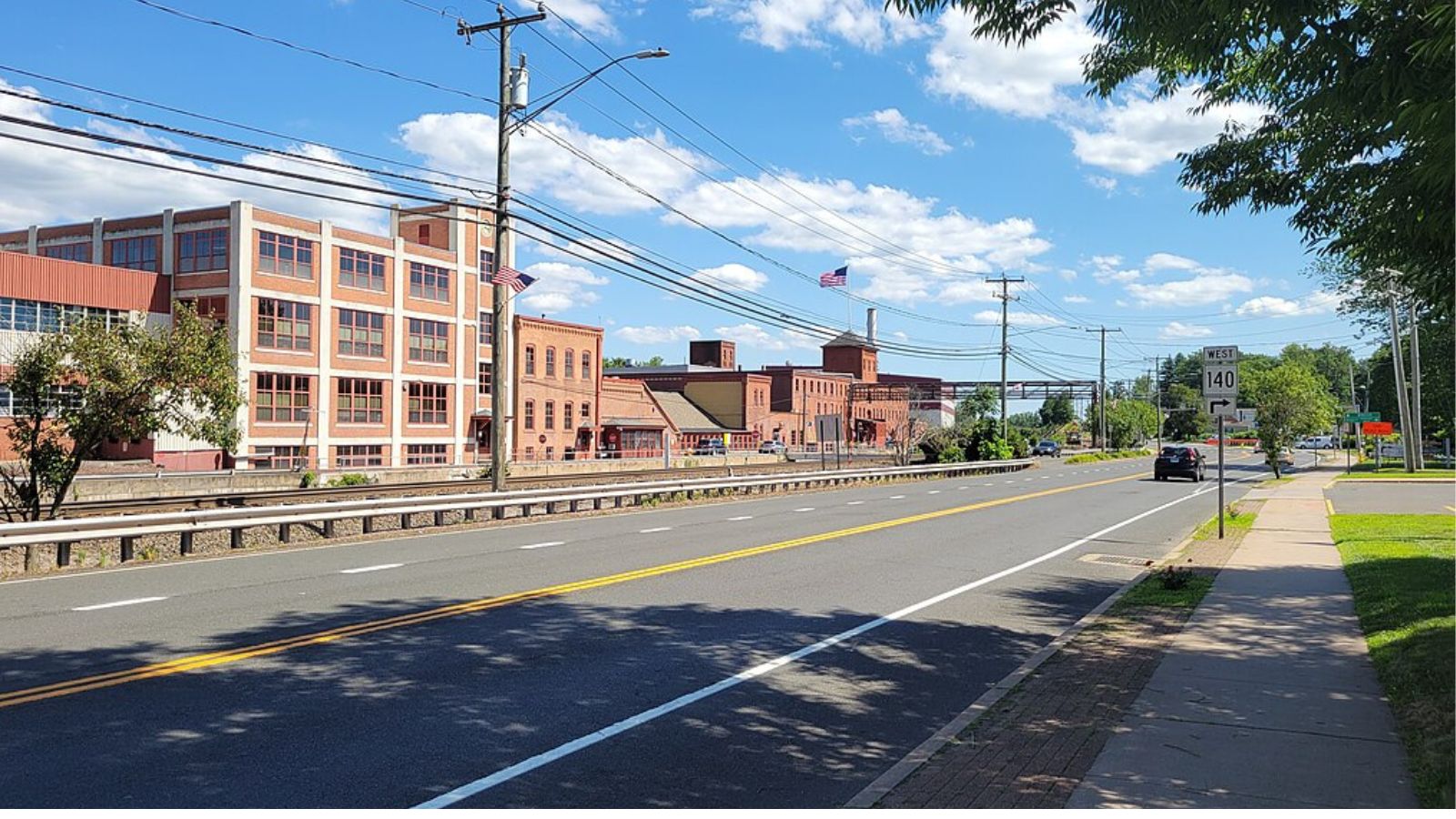 Windsor Locks Town Image
