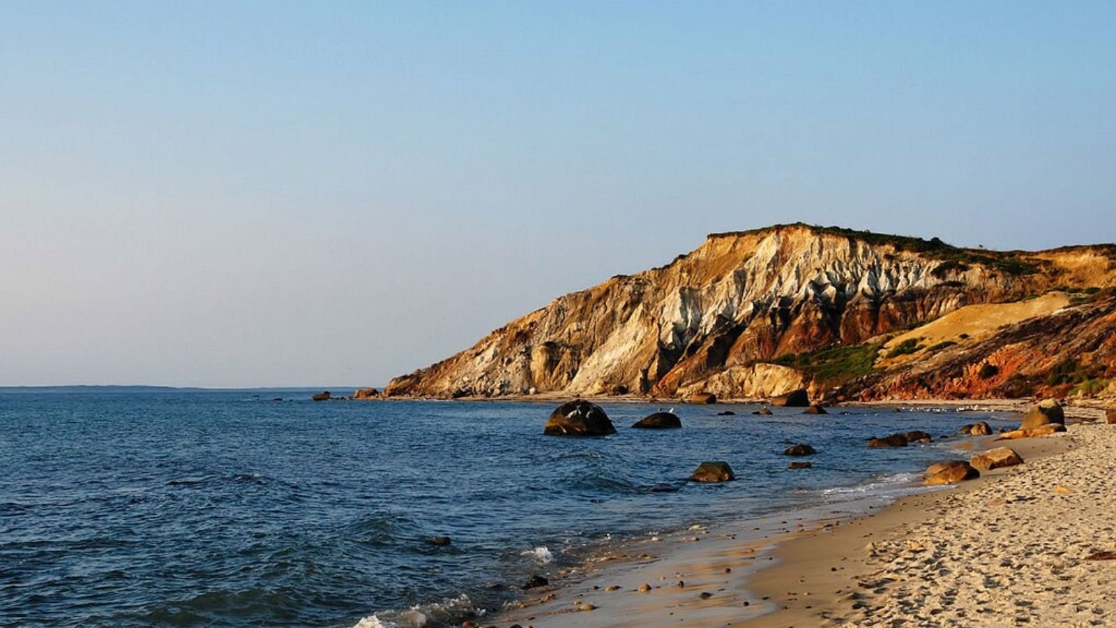Aquinnah – Town Image