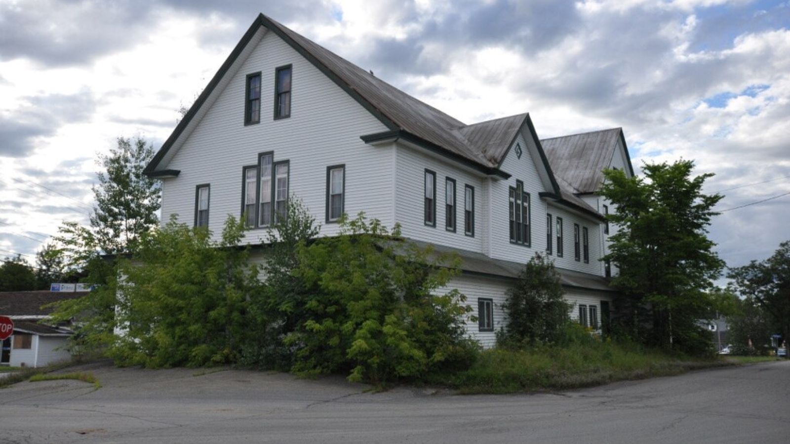 Island Falls Town Image