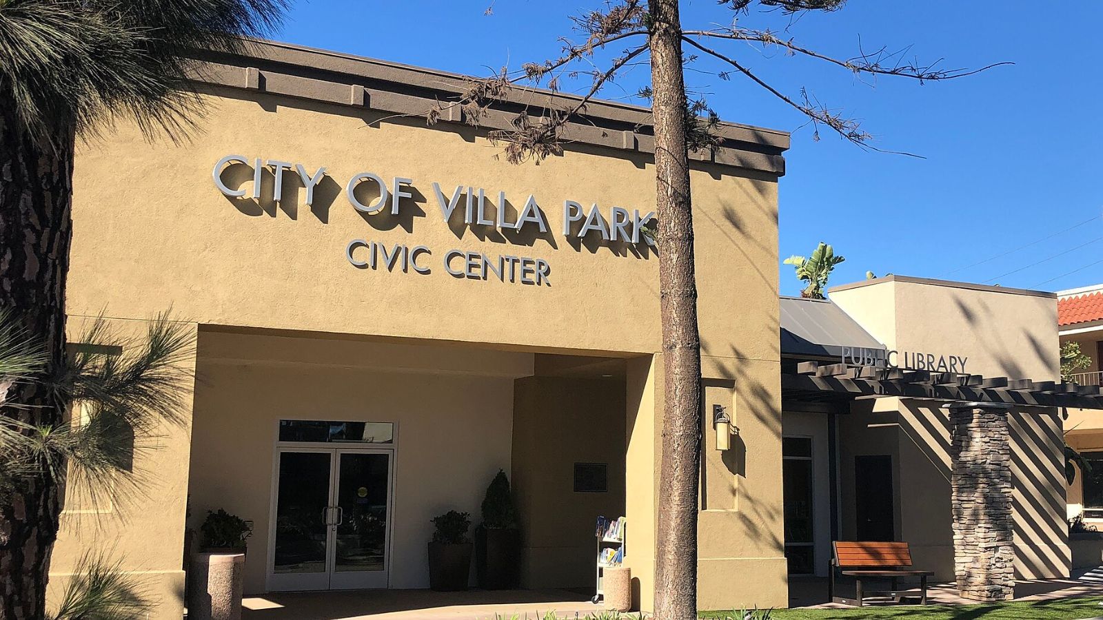 Villa Park Town Image