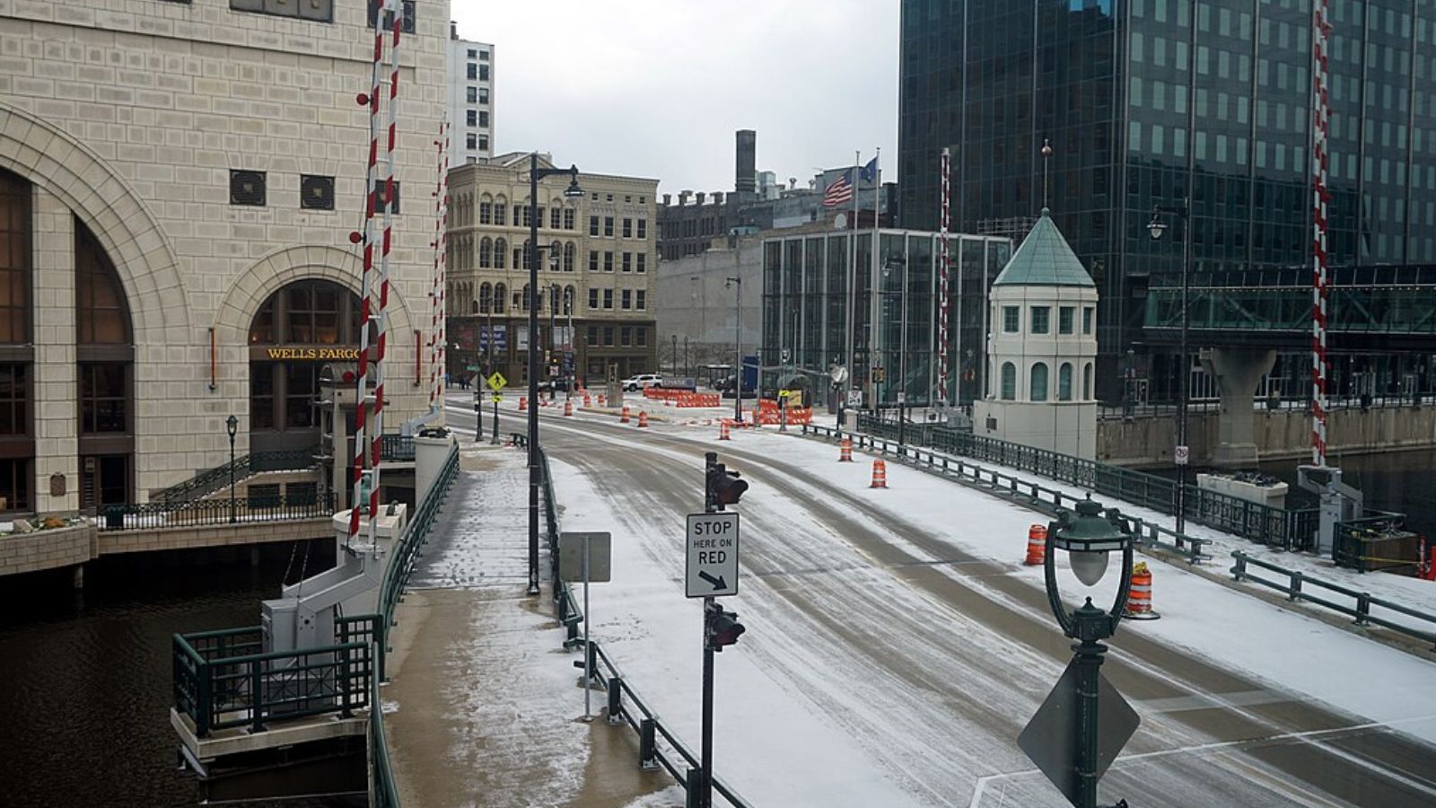 Milwaukee Town Image