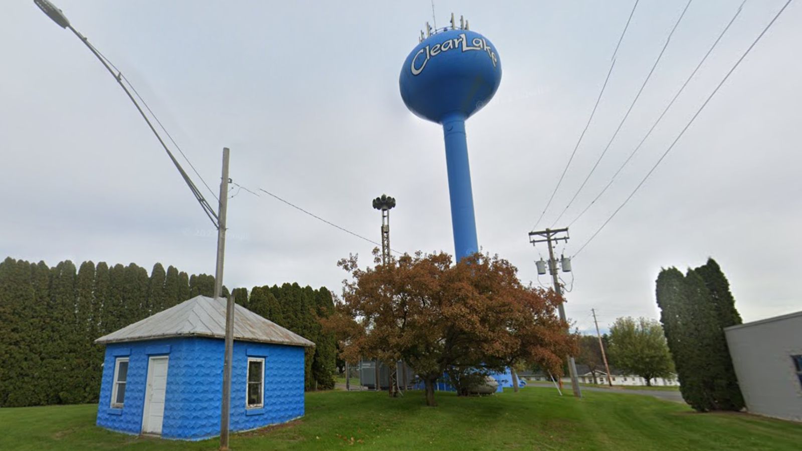 Clear Lake Town Image