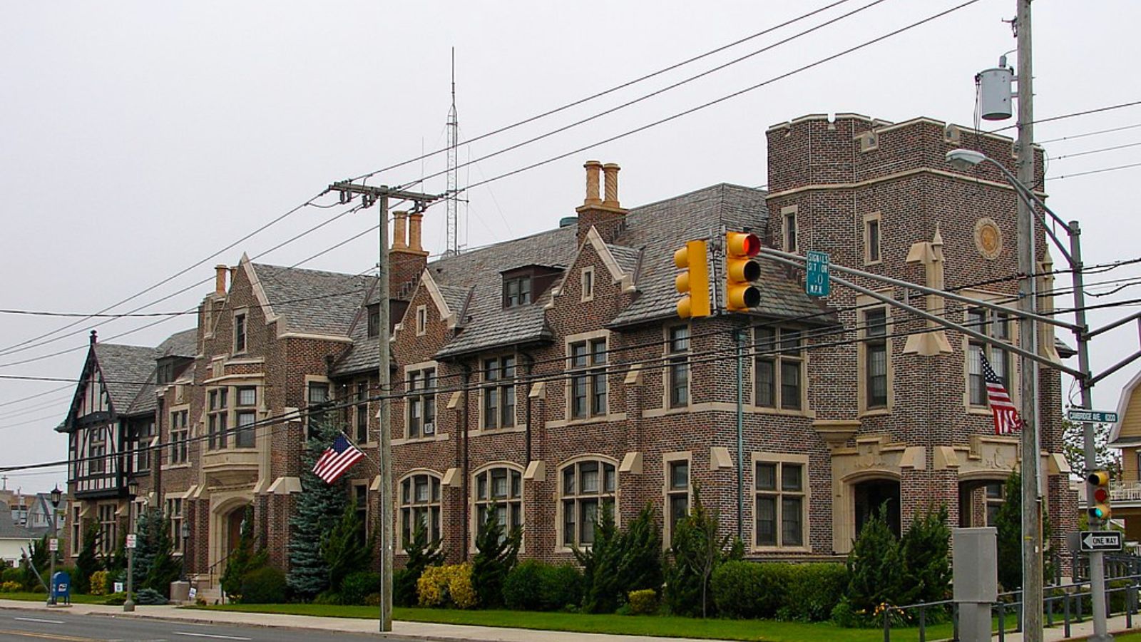 Ventnor City Town Image