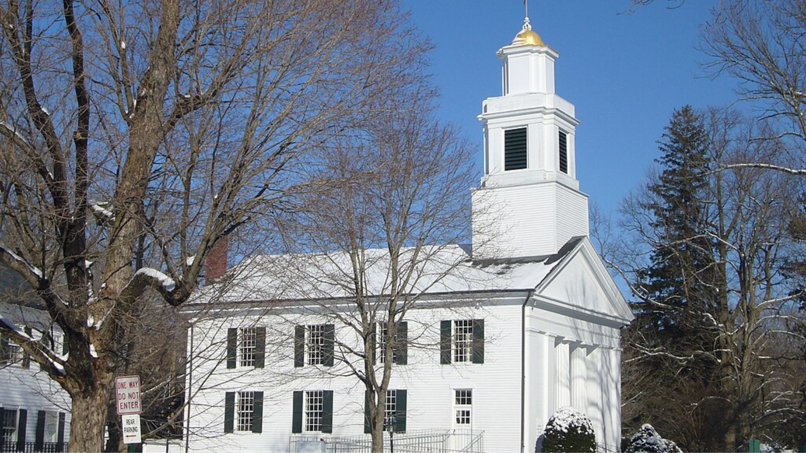 Woodbridge Town Image