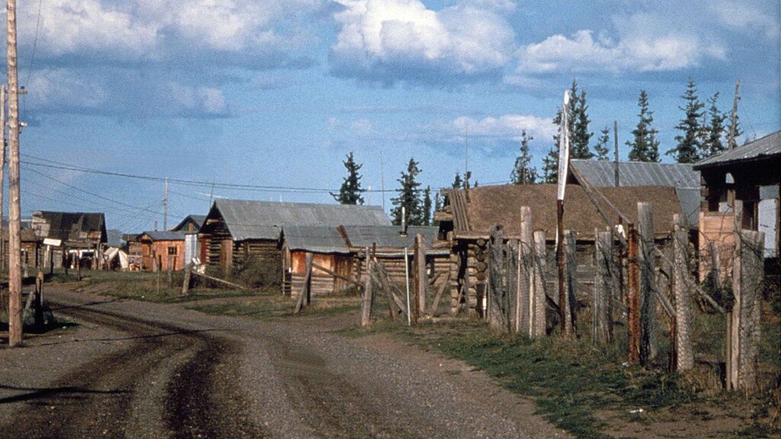 Fort Yukon - Central Town Image