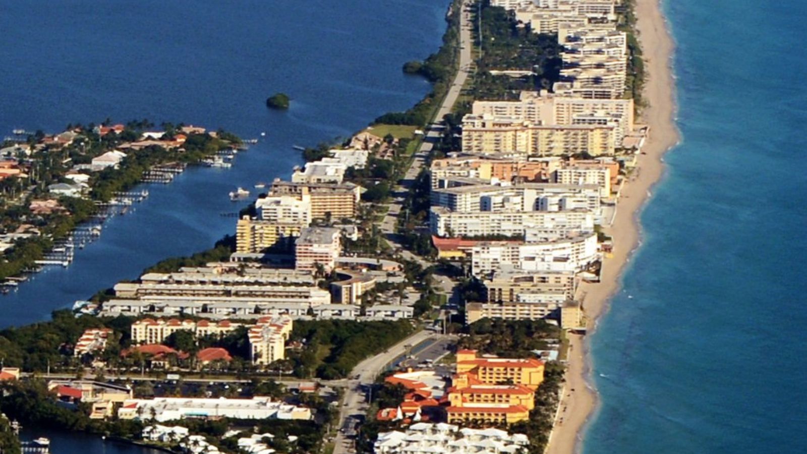 South Palm Beach Town Image