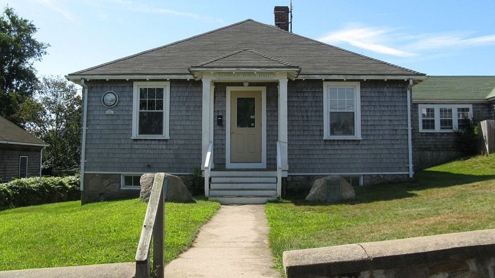 Gosnold Town Image