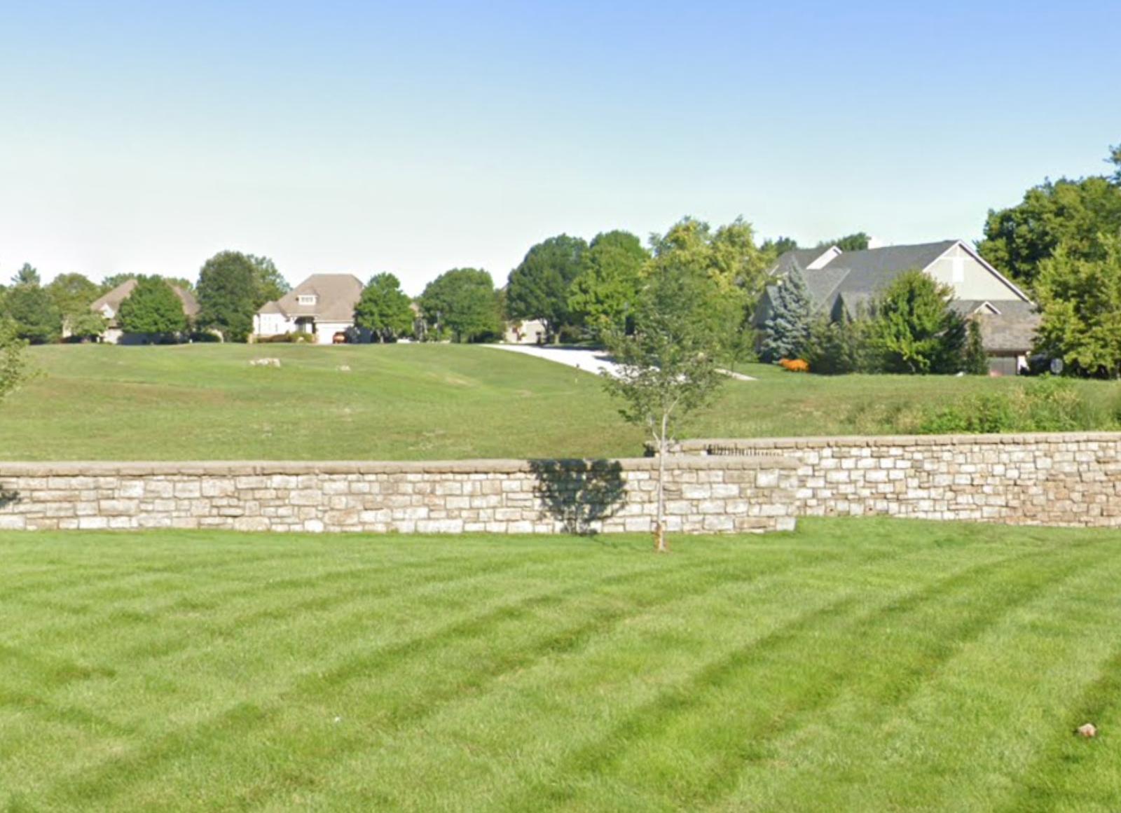 Village of Loch Lloyd Town Image