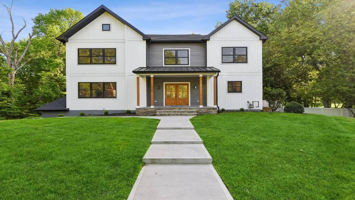 Modern Farmhouse with Bold Symmetry and Contrast