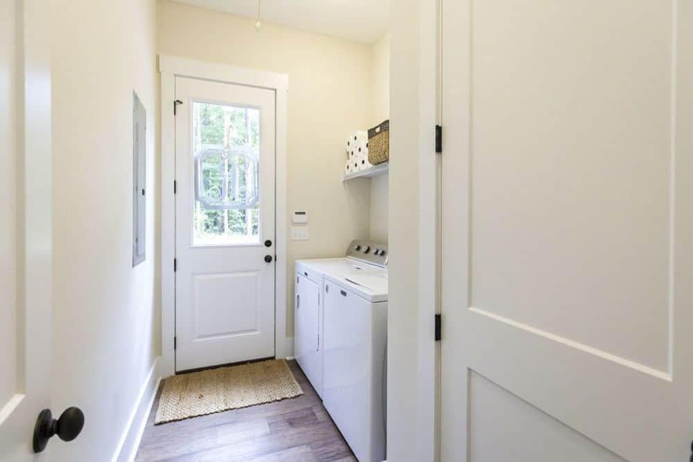 Compact Laundry with Efficient Design Touches