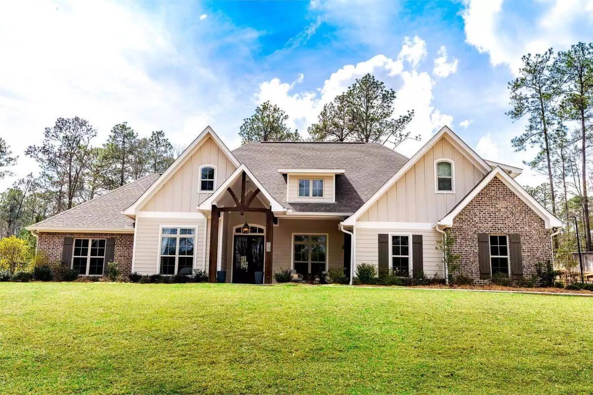 Gable Rooflines Meet Craftsman Charm in This Captivating Facade
