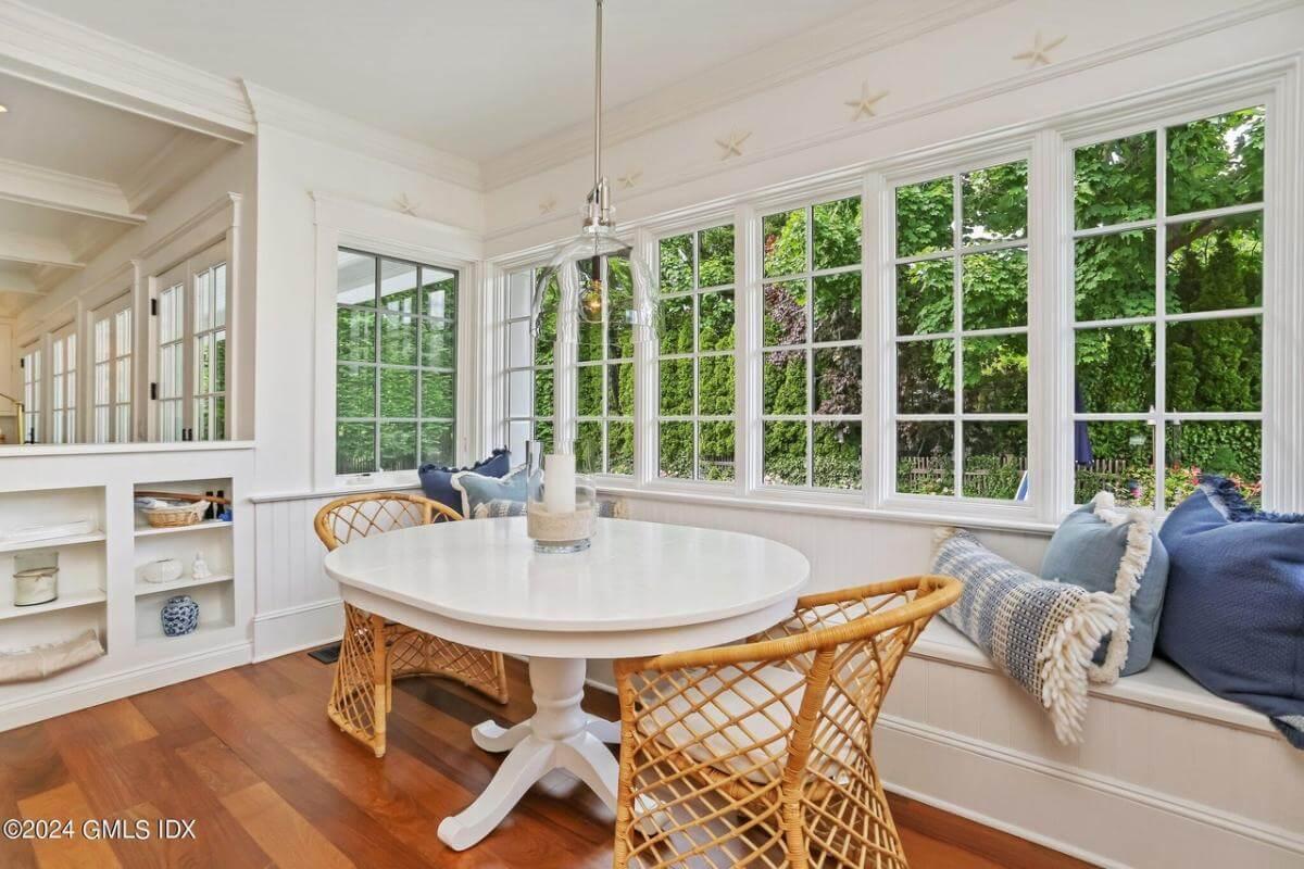 Cozy Breakfast Nook with Built-In Bench and Garden Views
