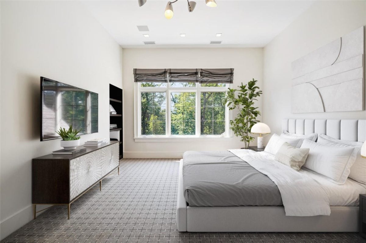 13,986 Sq. Ft. Mansion in Armonk, NY ($6,950,000)