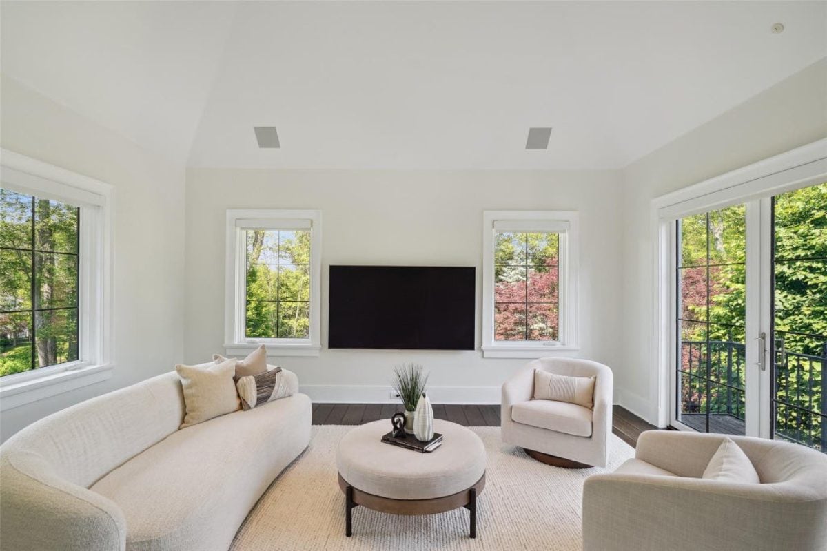 13,986 Sq. Ft. Mansion in Armonk, NY ($6,950,000)
