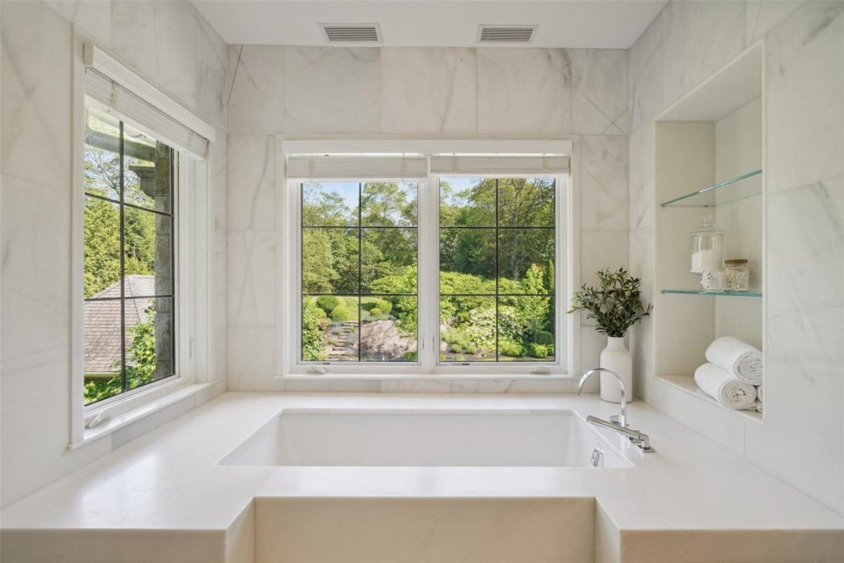 13,986 Sq. Ft. Mansion in Armonk, NY ($6,950,000)