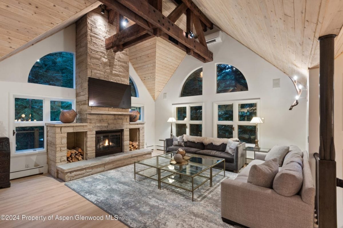 4,102 Sq. Ft. Mansion in Aspen, CO ($28,950,000)