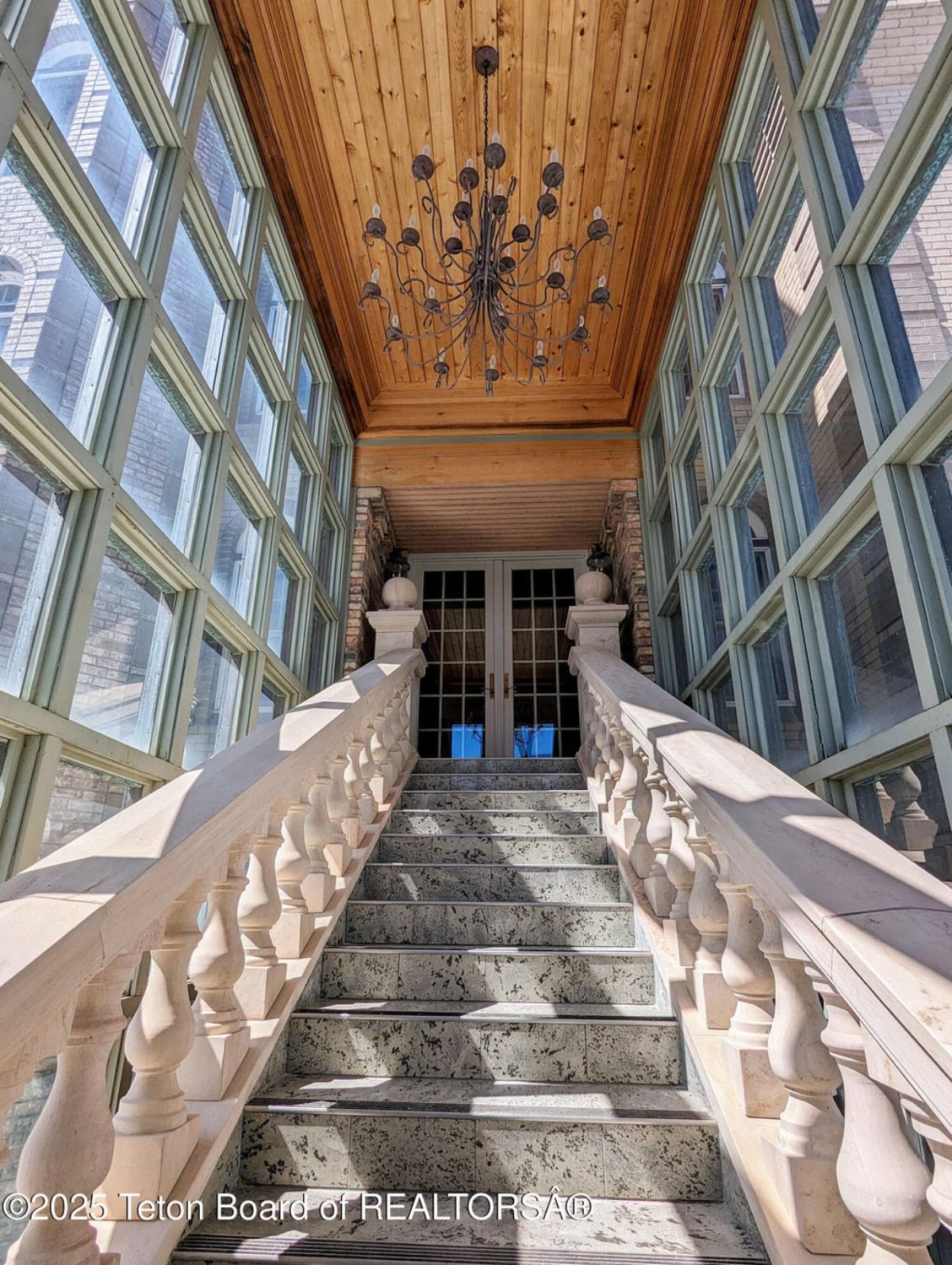 9,470 Sq. Ft. Mansion in Bedford, WY ($13,490,000)