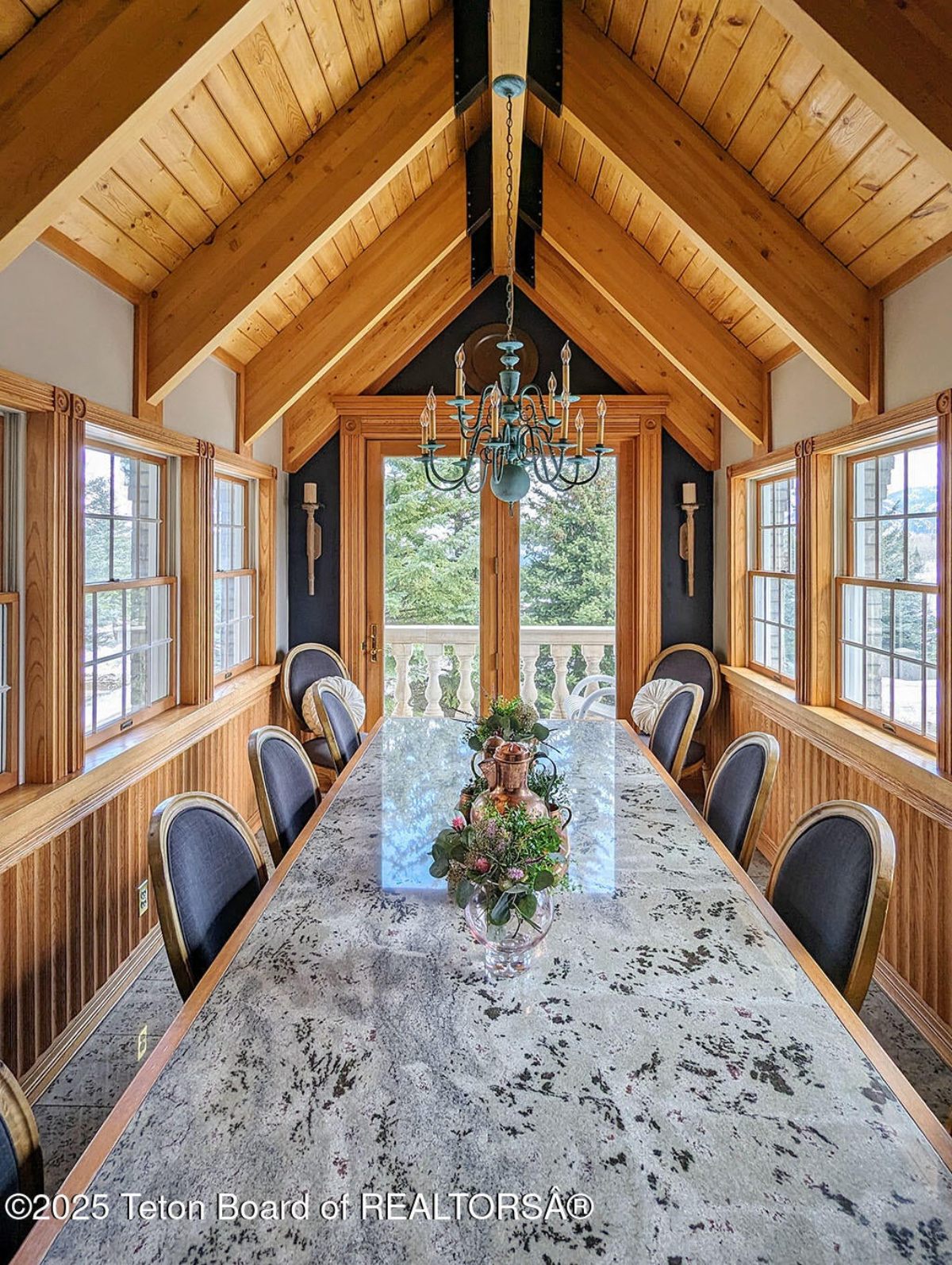 9,470 Sq. Ft. Mansion in Bedford, WY ($13,490,000)