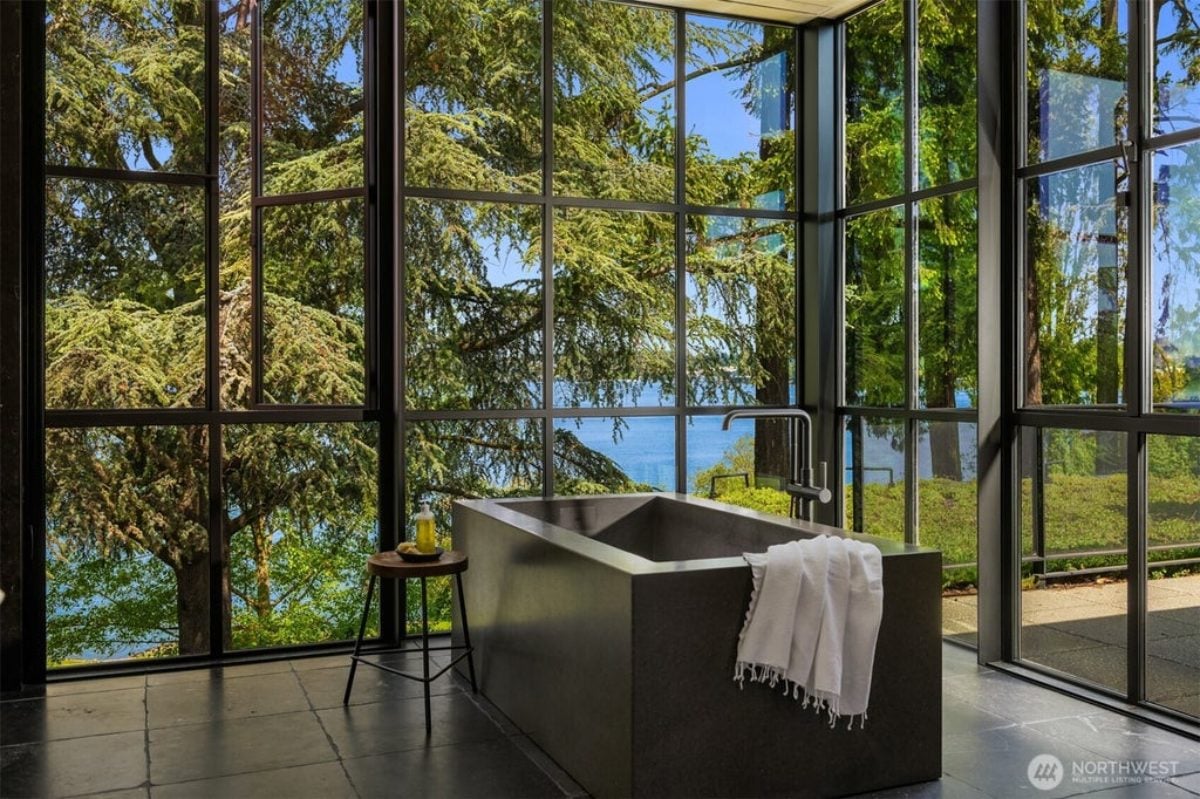 16,284 Sq. Ft. Mansion in Bellevue, WA ($79,000,000)