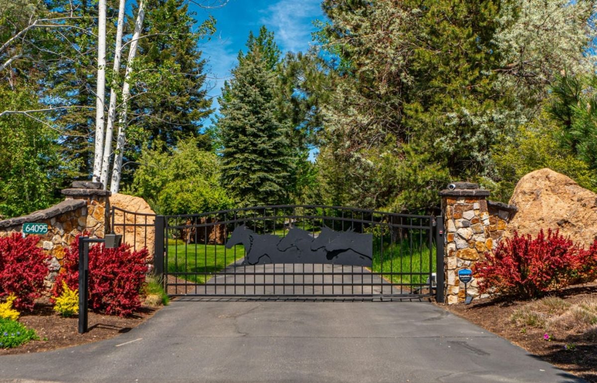 7,643 Sq. Ft. Mansion in Bend, OR ($9,750,000)