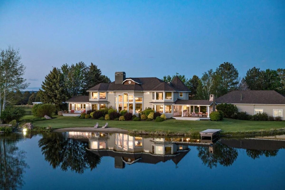 7,643 Sq. Ft. Mansion in Bend, OR ($9,750,000)