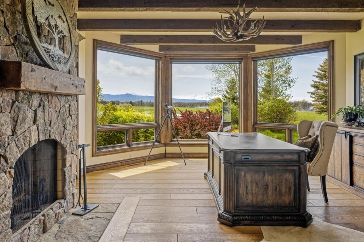 7,643 Sq. Ft. Mansion in Bend, OR ($9,750,000)