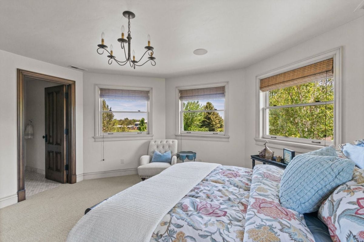 7,643 Sq. Ft. Mansion in Bend, OR ($9,750,000)