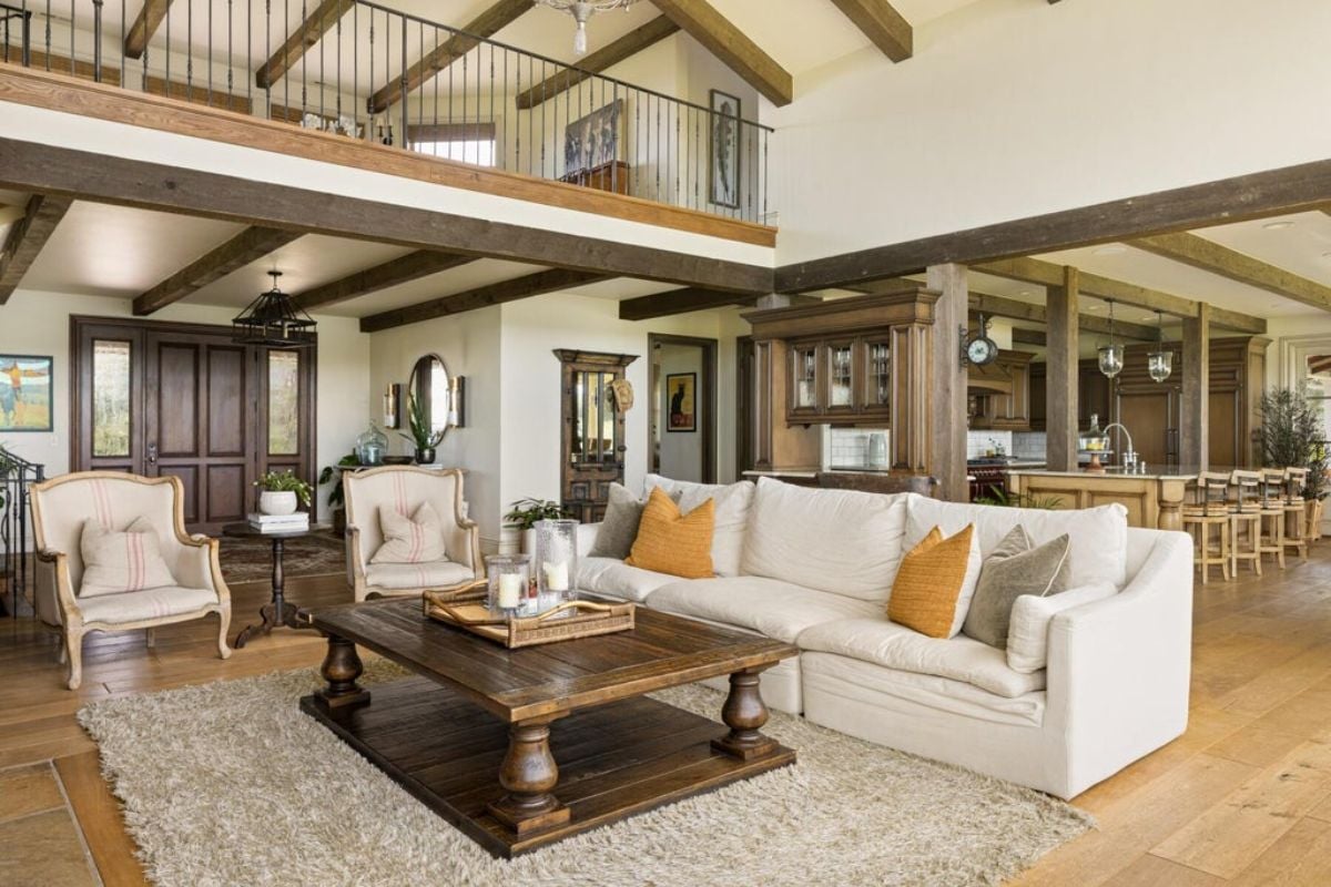 7,643 Sq. Ft. Mansion in Bend, OR ($9,750,000)