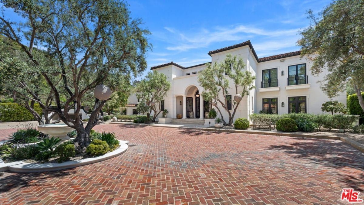 24,757 Sq. Ft. Mansion in Beverly Hills, CA ($79,000,000)