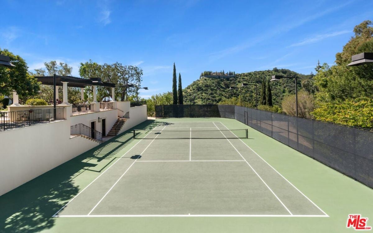 24,757 Sq. Ft. Mansion in Beverly Hills, CA ($79,000,000)