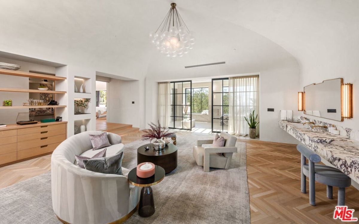 24,757 Sq. Ft. Mansion in Beverly Hills, CA ($79,000,000)