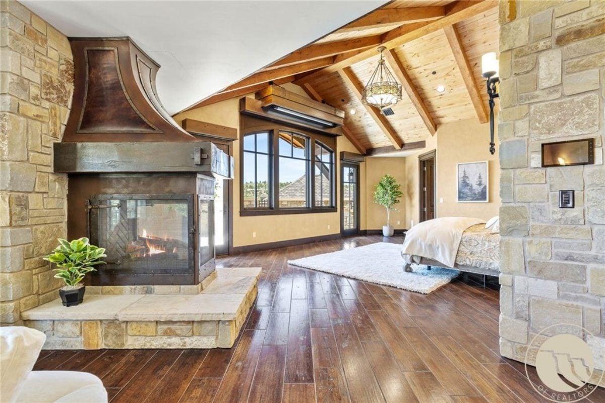 30,843 Sq. Ft. Mansion in Billings, MT ($26,900,000)