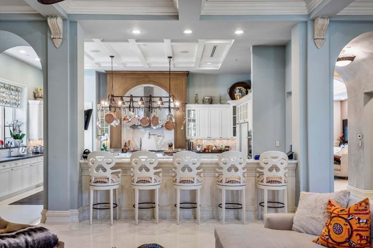9,800 Sq. Ft. Mansion in Boca Raton, FL ($19,900,000)