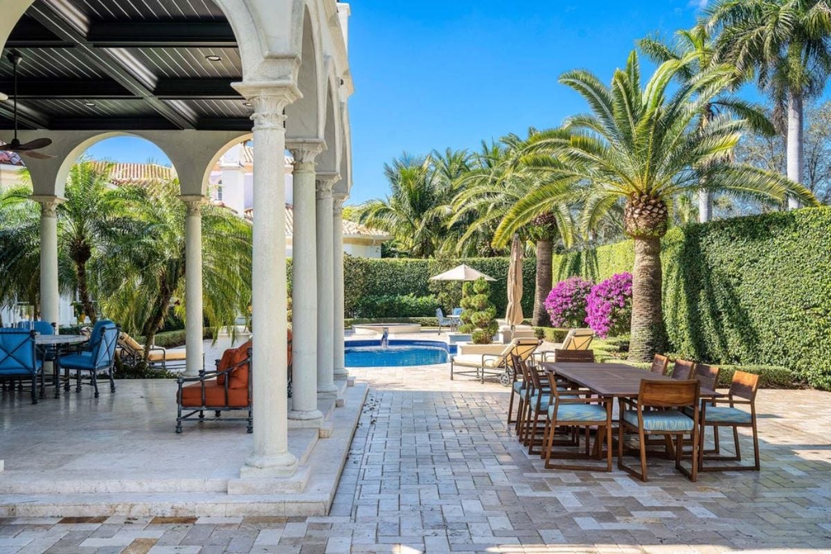 9,800 Sq. Ft. Mansion in Boca Raton, FL ($19,900,000)