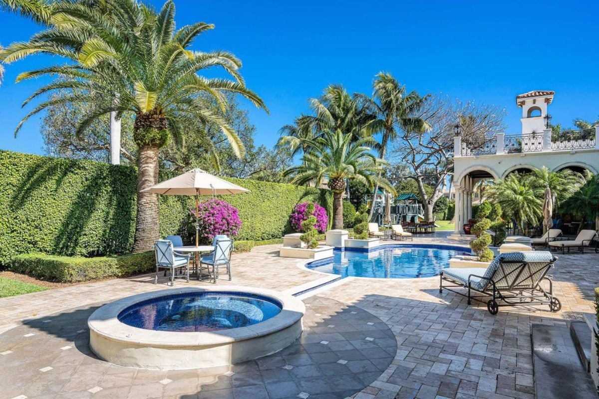 9,800 Sq. Ft. Mansion in Boca Raton, FL ($19,900,000)