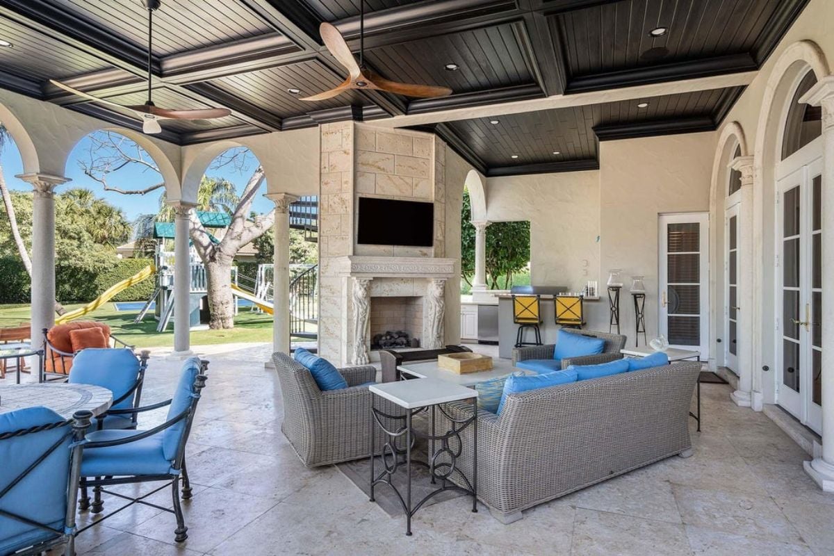 9,800 Sq. Ft. Mansion in Boca Raton, FL ($19,900,000)