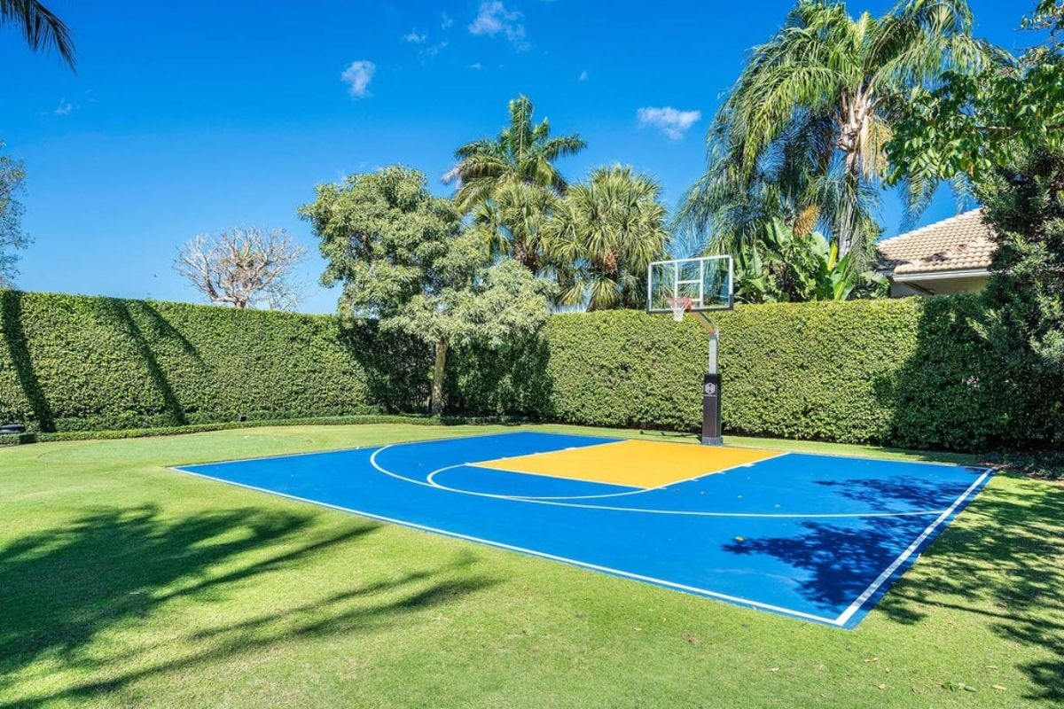 9,800 Sq. Ft. Mansion in Boca Raton, FL ($19,900,000)