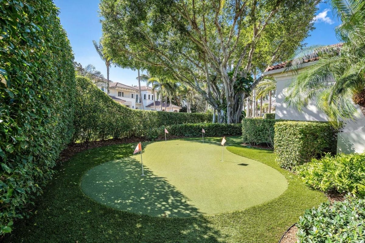 9,800 Sq. Ft. Mansion in Boca Raton, FL ($19,900,000)
