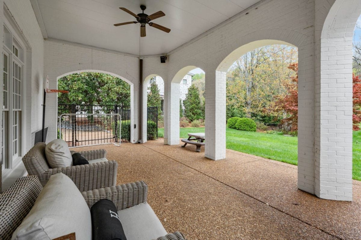 9,632 Sq. Ft. Mansion in Brentwood, TN ($4,095,000)