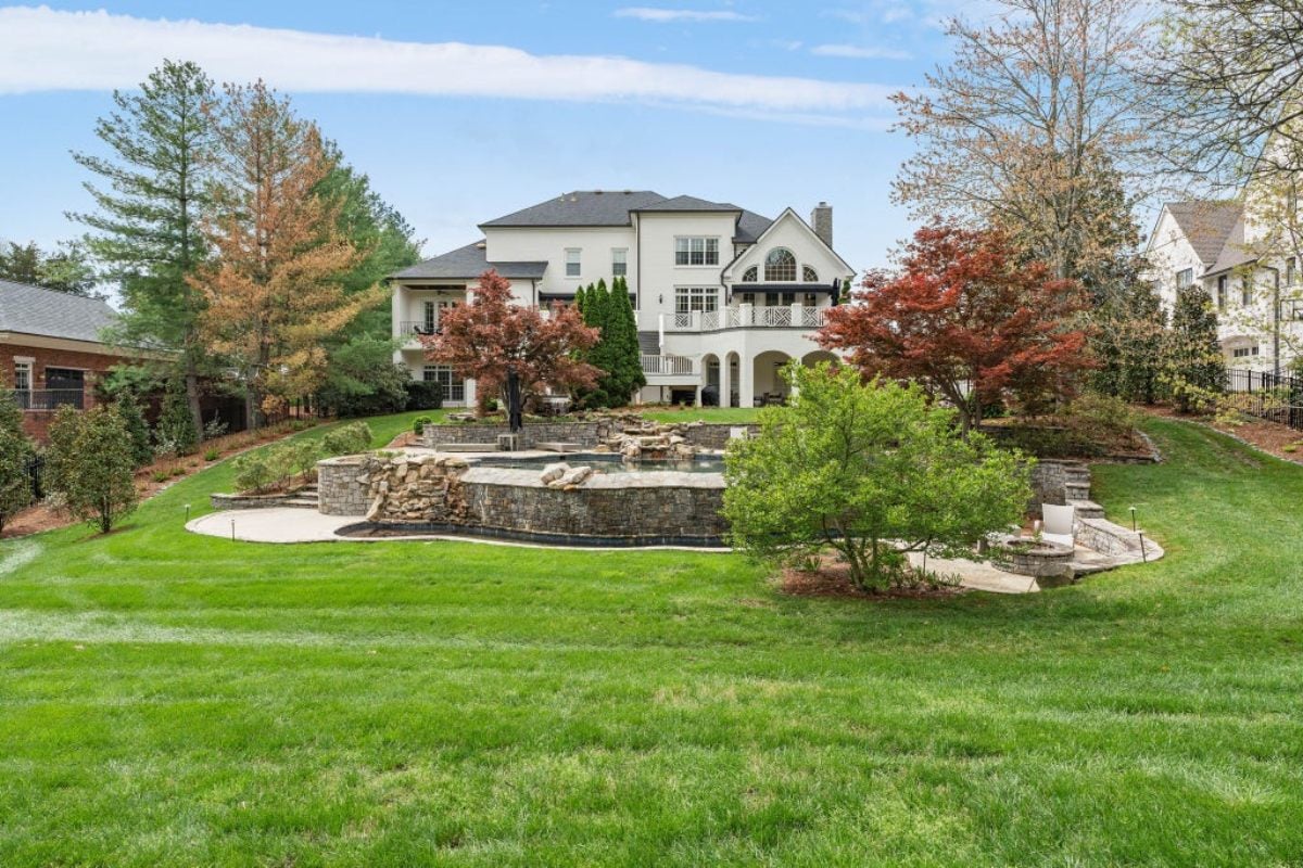 9,632 Sq. Ft. Mansion in Brentwood, TN ($4,095,000)