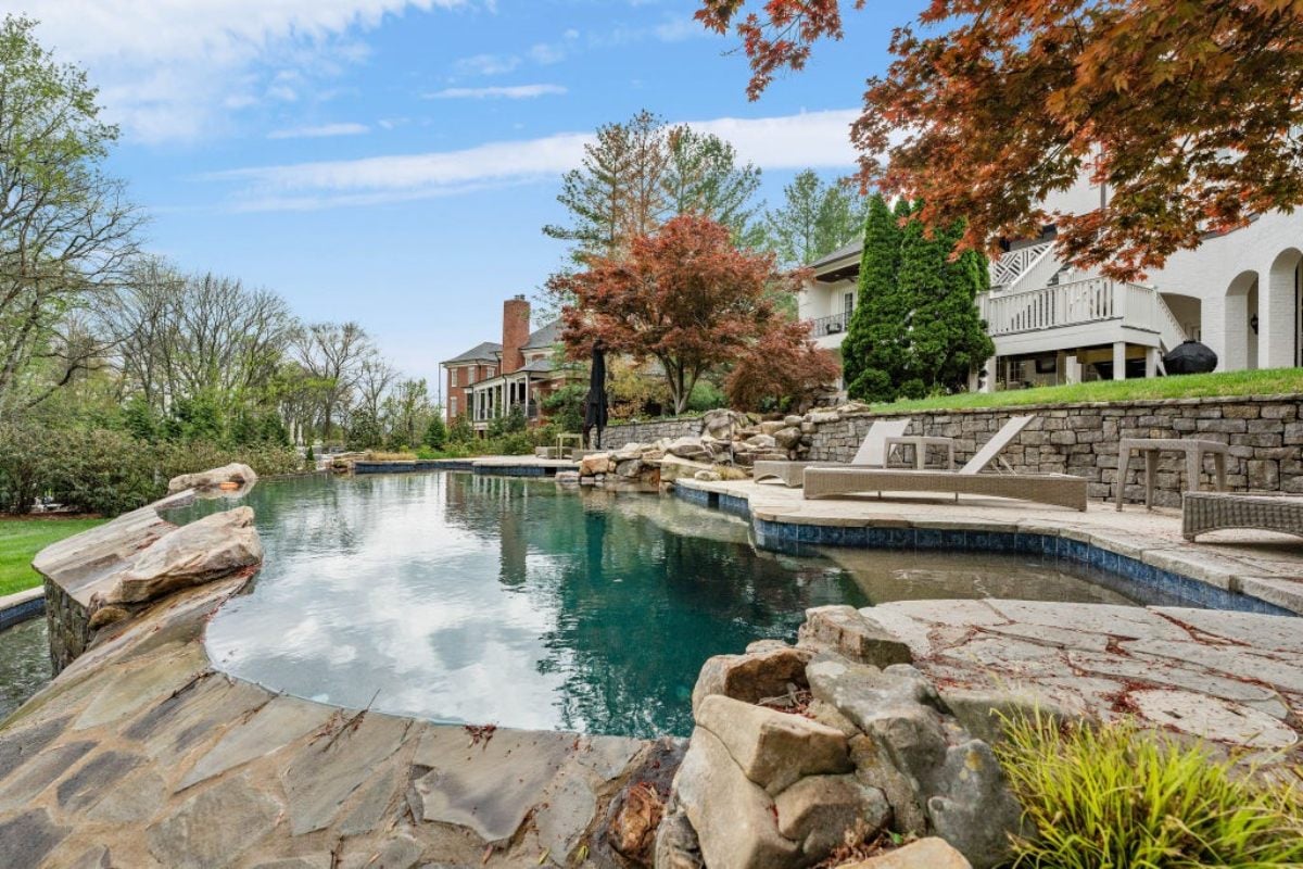 9,632 Sq. Ft. Mansion in Brentwood, TN ($4,095,000)