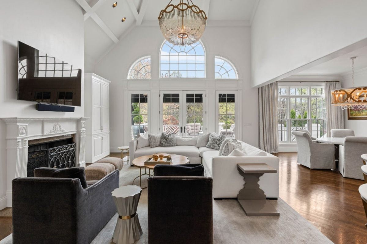 9,632 Sq. Ft. Mansion in Brentwood, TN ($4,095,000)